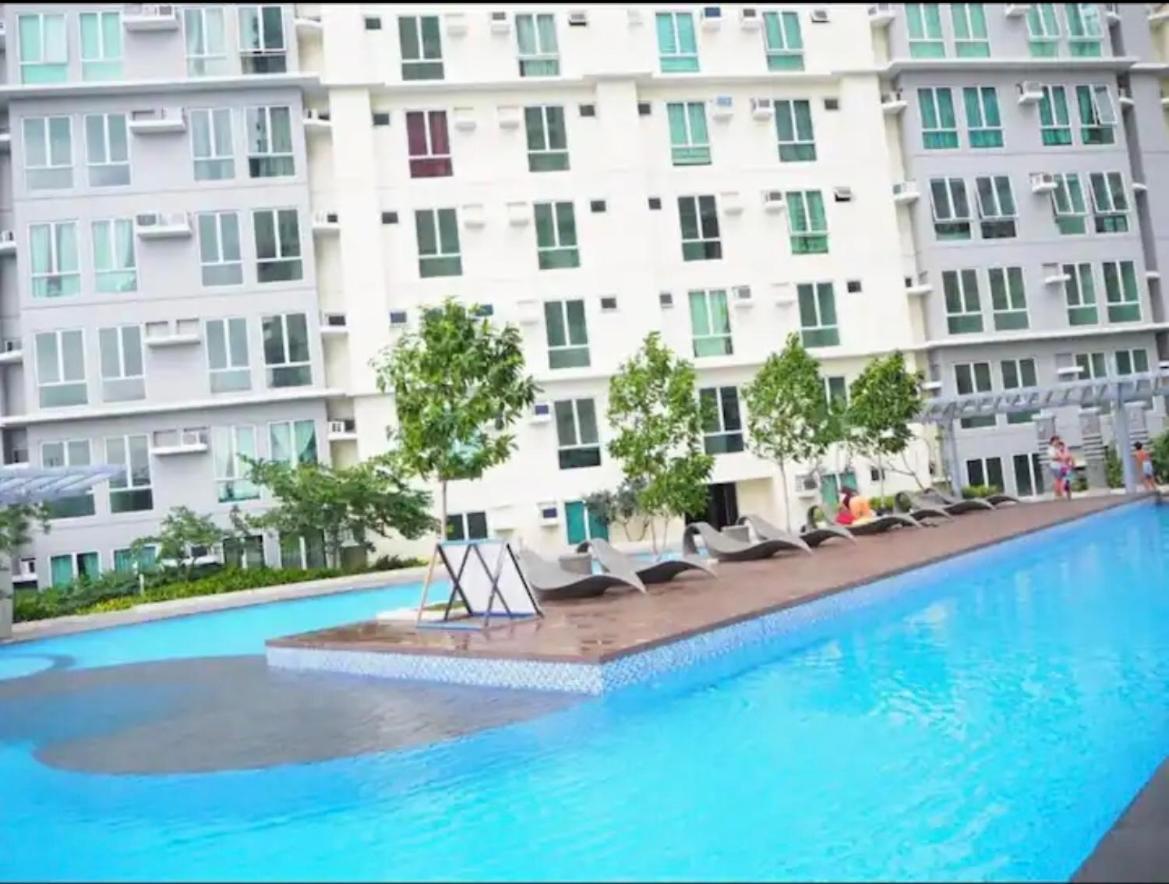 סן פדרו מקאטי San Lorenzo Place Condo מראה חיצוני תמונה