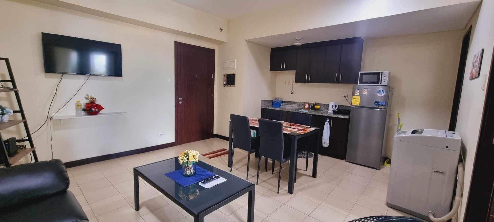 סן פדרו מקאטי San Lorenzo Place Condo מראה חיצוני תמונה